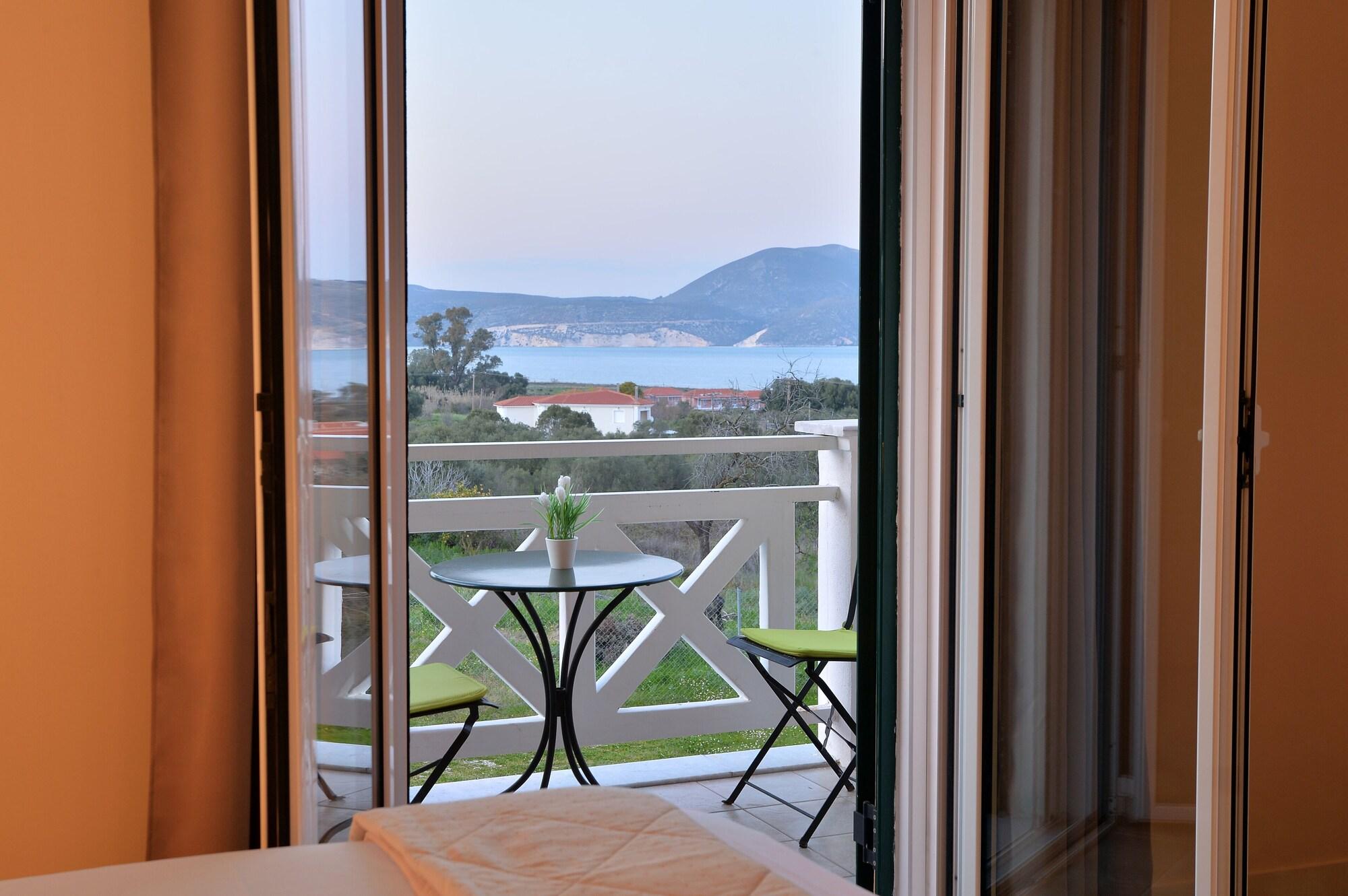 Villa Reverenza Lixouri Luaran gambar